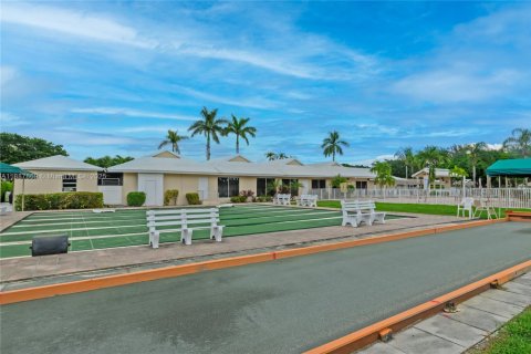 House in Boca Raton, Florida 2 bedrooms, 123.75 sq.m. № 1939124 - photo 30