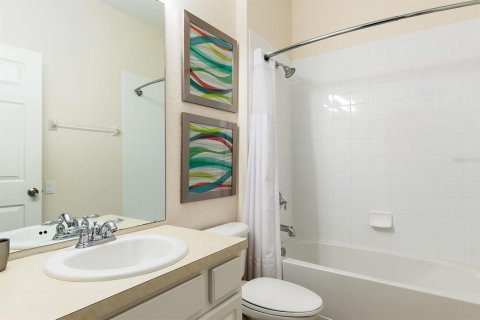 Villa ou maison à vendre à Kissimmee, Floride: 4 chambres, 174.47 m2 № 2148236 - photo 21