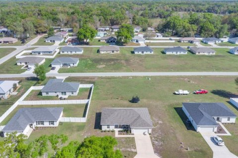 House in Citra, Florida 3 bedrooms, 133.13 sq.m. № 2113209 - photo 21