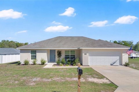House in Citra, Florida 3 bedrooms, 133.13 sq.m. № 2113209