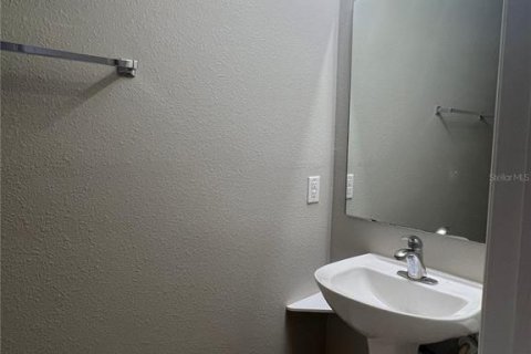 Casa en alquiler en Kissimmee, Florida, 4 dormitorios, 259.85 m2 № 1919178 - foto 5