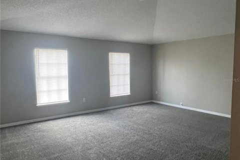 Casa en alquiler en Kissimmee, Florida, 4 dormitorios, 259.85 m2 № 1919178 - foto 9