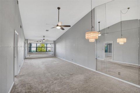 Купить кондоминиум в Лейк-Уорт, Флорида 2 спальни, 110.18м2, № 2043499 - фото 20