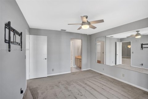 Купить кондоминиум в Лейк-Уорт, Флорида 2 спальни, 110.18м2, № 2043499 - фото 24