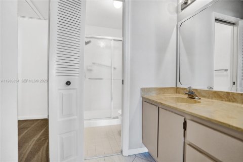 Купить кондоминиум в Лейк-Уорт, Флорида 2 спальни, 110.18м2, № 2043499 - фото 26