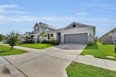 House in Davenport, Florida 4 bedrooms, 184.78 sq.m. № 1769853 - photo 26