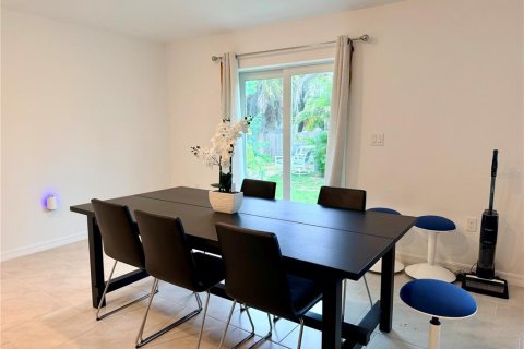 Villa ou maison à vendre à Port Charlotte, Floride: 4 chambres, 180.32 m2 № 2314223 - photo 5