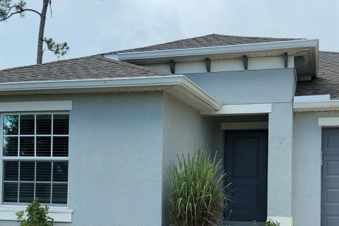Villa ou maison à Port Charlotte, Floride 4 chambres, 180.32 m2 № 2314223