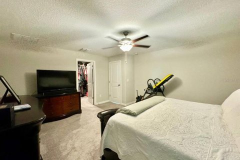 House in Ruskin, Florida 4 bedrooms, 226.59 sq.m. № 2197213 - photo 28