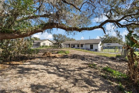 House in San Antonio, Florida 3 bedrooms, 100.15 sq.m. № 1915511 - photo 29