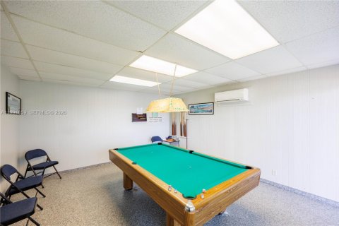 Condo in Hollywood, Florida, 1 bedroom  № 2052511 - photo 23