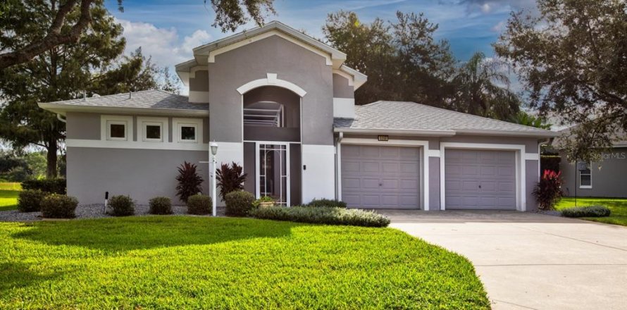 Casa en Leesburg, Florida 3 dormitorios, 187.94 m2 № 1905474