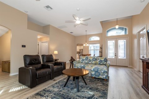 Casa en venta en Leesburg, Florida, 3 dormitorios, 187.94 m2 № 1905474 - foto 6