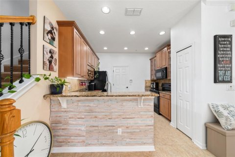 Copropriété à louer à Windermere, Floride: 4 chambres, 152.17 m2 № 2116923 - photo 11