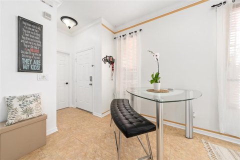 Copropriété à louer à Windermere, Floride: 4 chambres, 152.17 m2 № 2116923 - photo 9