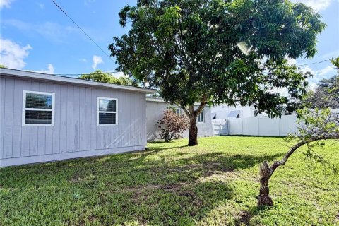 Villa ou maison à louer à Saint Petersburg, Floride: 3 chambres, 112.41 m2 № 2431710 - photo 30