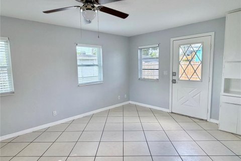 Villa ou maison à louer à Saint Petersburg, Floride: 3 chambres, 112.41 m2 № 2431710 - photo 25
