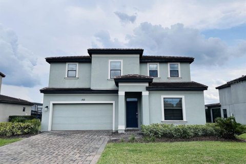 House in Haines City, Florida 4 bedrooms, 235.69 sq.m. № 2211938
