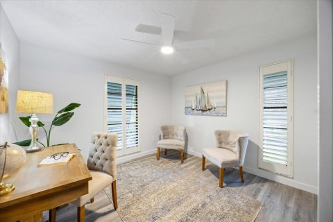 House in Clearwater, Florida 4 bedrooms, 256.04 sq.m. № 1750526 - photo 25
