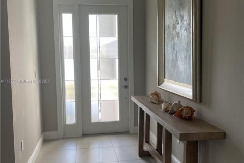 House in Bradenton, Florida 3 bedrooms, 219.99 sq.m. № 2186016 - photo 13
