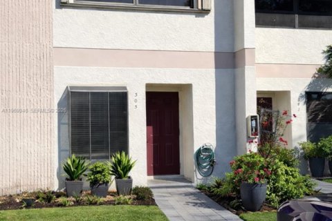 Condo in Oakland Park, Florida, 2 bedrooms  № 2036226