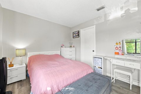 Adosado en venta en West Palm Beach, Florida, 2 dormitorios, 96.99 m2 № 2191163 - foto 16