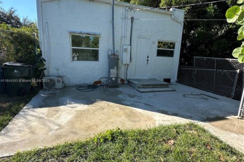 Casa en venta en Lake Worth, Florida, 3 dormitorios, 112.97 m2 № 1839723 - foto 27