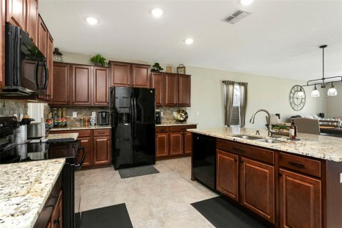 House in Ruskin, Florida 5 bedrooms, 273.97 sq.m. № 2425878 - photo 30