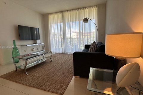 Condominio en venta en Bay Harbor Islands, Florida, 2 dormitorios, 109.16 m2 № 1954335 - foto 9