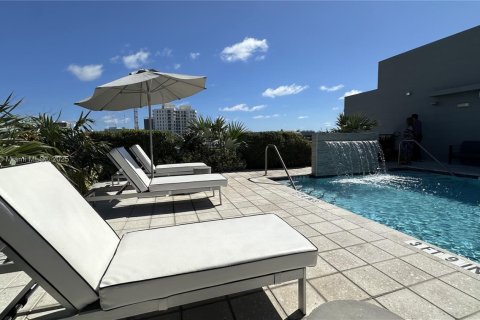 Condominio en venta en Bay Harbor Islands, Florida, 2 dormitorios, 109.16 m2 № 1954335 - foto 29