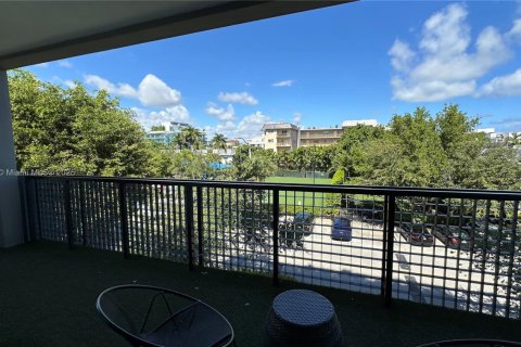 Condominio en venta en Bay Harbor Islands, Florida, 2 dormitorios, 109.16 m2 № 1954335 - foto 27