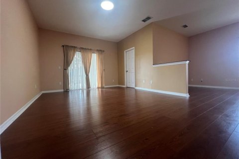 Villa ou maison à louer à Orlando, Floride: 3 chambres, 198.16 m2 № 2150330 - photo 13