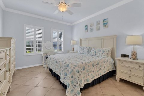 Condo in Venice, Florida, 2 bedrooms  № 1718602 - photo 22