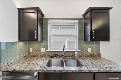 House in Newberry, Florida 4 bedrooms, 184.69 sq.m. № 2123026 - photo 6