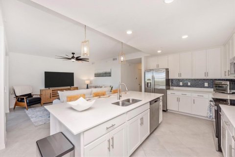 Condominio en alquiler en Venice, Florida, 2 dormitorios, 107.21 m2 № 2104198 - foto 11