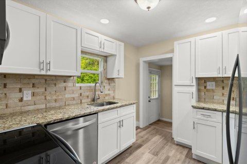 House in Ormond Beach, Florida 2 bedrooms, 92.9 sq.m. № 1883134 - photo 7