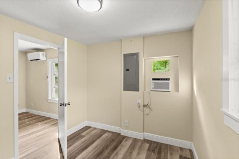 House in Ormond Beach, Florida 2 bedrooms, 92.9 sq.m. № 1883134 - photo 11