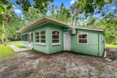 House in Ormond Beach, Florida 2 bedrooms, 92.9 sq.m. № 1883134 - photo 2