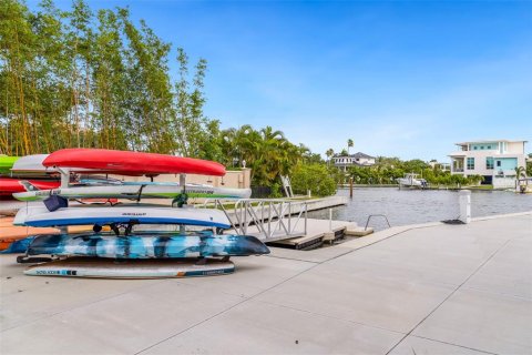 Condo in Sarasota, Florida, 2 bedrooms  № 1815676 - photo 27