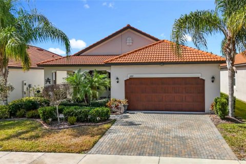 House in Wimauma, Florida 2 bedrooms, 163.6 sq.m. № 2214851
