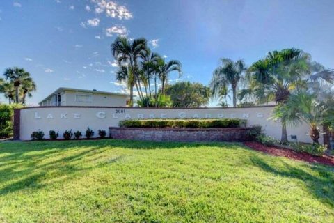 Condo in Lake Worth, Florida, 1 bedroom  № 2242670