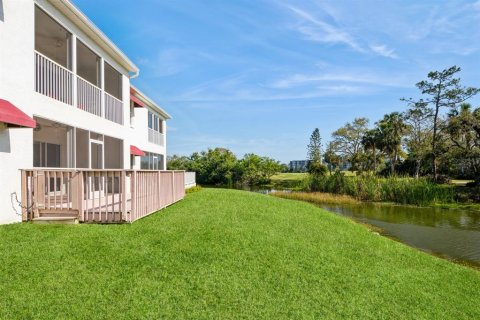 Copropriété à vendre à Largo, Floride: 3 chambres, 141.21 m2 № 1557800 - photo 1
