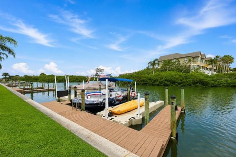 Copropriété à vendre à Tampa, Floride: 2 chambres, 102.19 m2 № 2150331 - photo 11