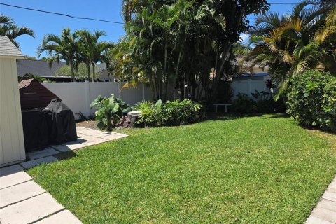 Casa en venta en Saint Petersburg, Florida, 3 dormitorios, 116.87 m2 № 2195972 - foto 3