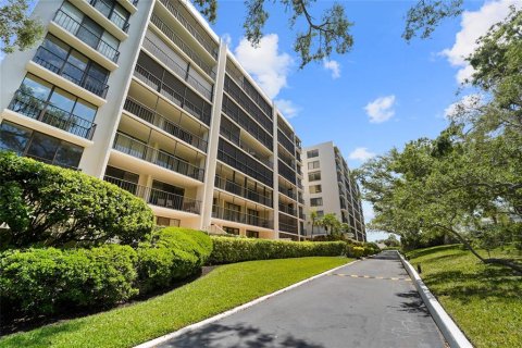 Copropriété à vendre à Belleair, Floride: 2 chambres, 128.67 m2 № 2150152 - photo 24