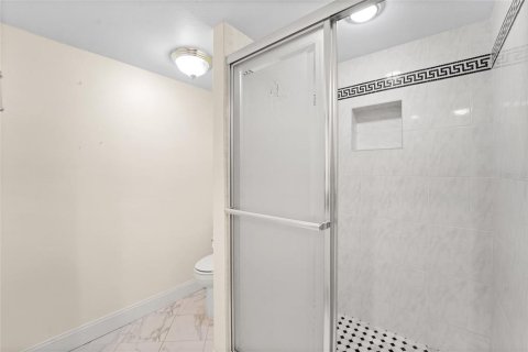 Copropriété à vendre à Belleair, Floride: 2 chambres, 128.67 m2 № 2150152 - photo 16