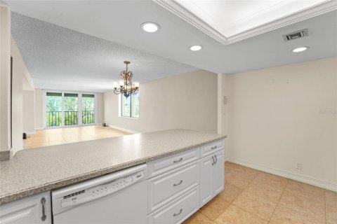 Copropriété à vendre à Belleair, Floride: 2 chambres, 128.67 m2 № 2150152 - photo 9