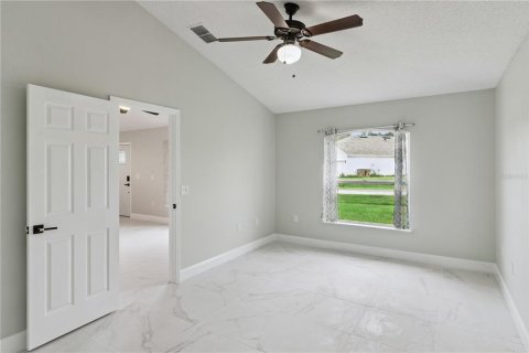 Villa ou maison à vendre à Kissimmee, Floride: 4 chambres, 153.47 m2 № 2408826 - photo 28