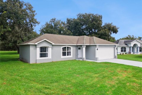 Villa ou maison à vendre à Kissimmee, Floride: 4 chambres, 153.47 m2 № 2408826 - photo 3