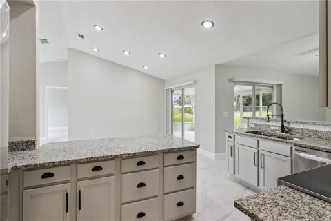 Villa ou maison à vendre à Kissimmee, Floride: 4 chambres, 153.47 m2 № 2408826 - photo 23